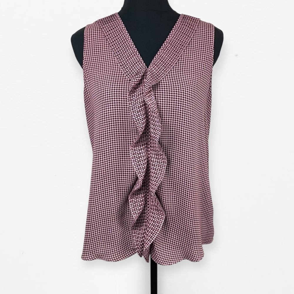 Banana Republic sheer houndstooth Pink Ruffled sleeveless Blouse top with V-Neck